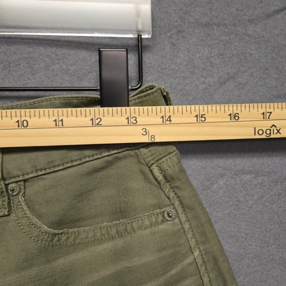 American Eagle High Rise Mom Short Festival 4 Olive Green Distressed Frayed Hem‎ - Picture 5 of 11